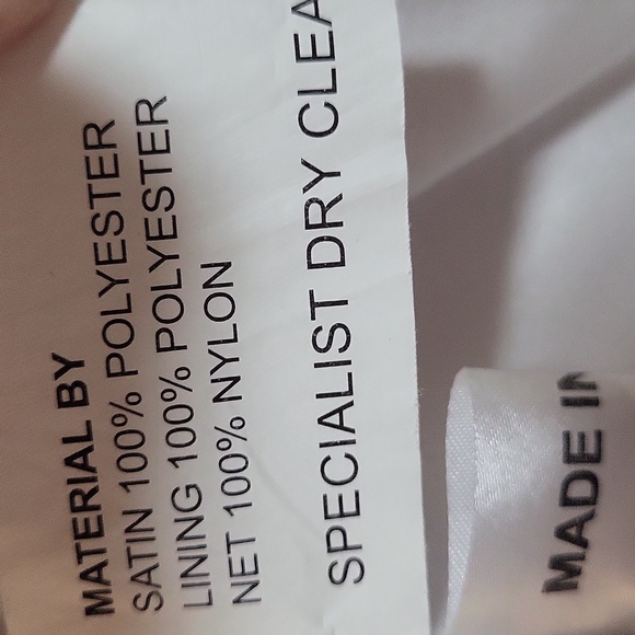 Size 6 Joli Bridal Wedding Dress - Make Offer - Picture 12 of 16